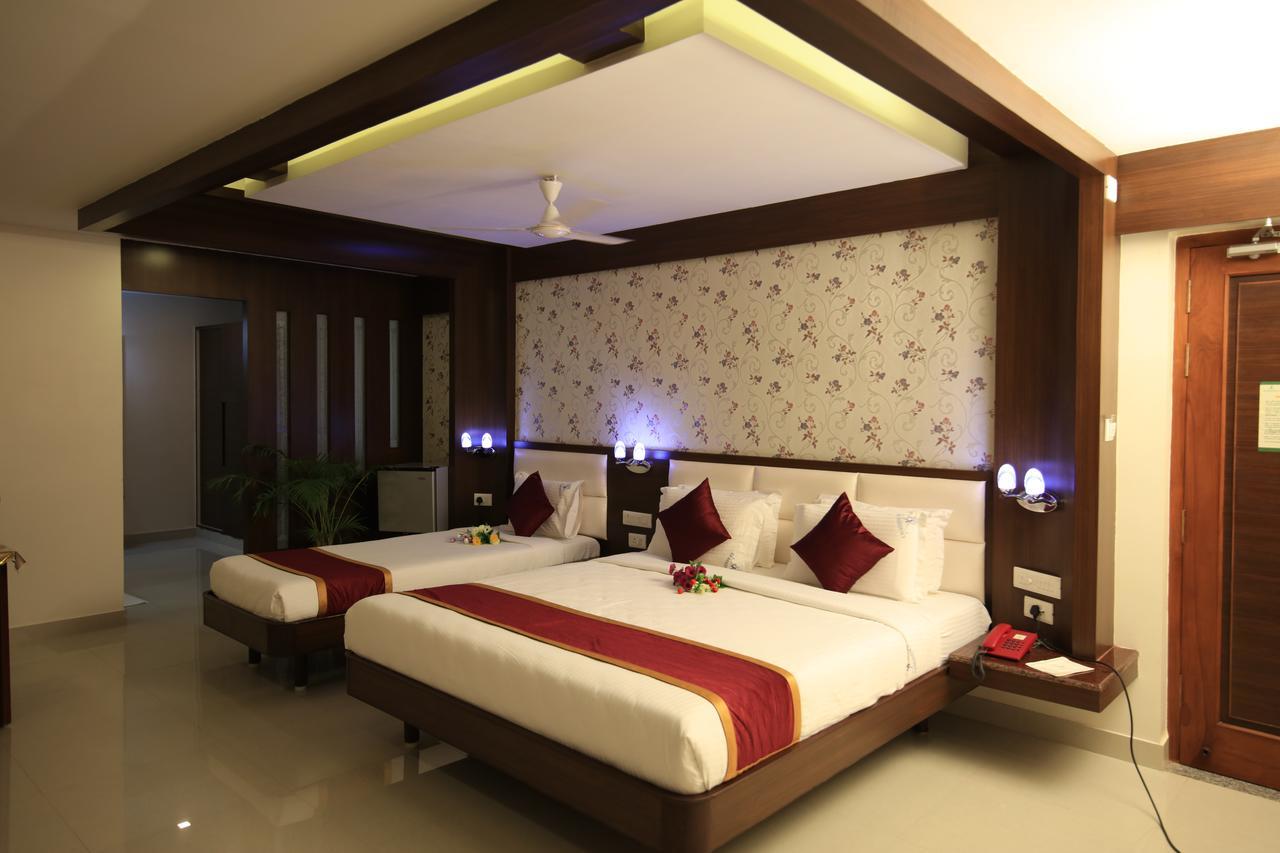 Kr Residency Hotel Kānādukāttān Habitación foto
